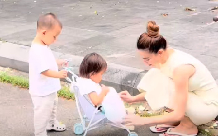 Cặp song sinh Leon - Lisa gặp vấn đề sức khỏe khiến Hà Hồ 'đứng ngồi không yên' Ảnh 2