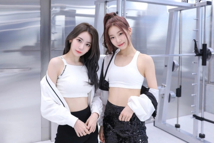 Hai ca sĩ nổi tiếng bị quấy rối ngay trên sóng truyền hình? Ảnh 2