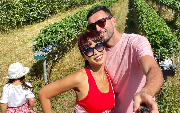 Siêu mẫu Hà Anh đáp trả cực gắt khi bị anti-fan dè bỉu 'lấy chồng nghèo' Ảnh 2