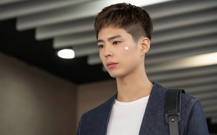 Park Bo Gum vô tình vướng rắc rối nghiêm trọng, phải nhờ đến cảnh sát can thiệp Ảnh 2