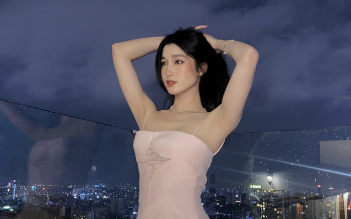 Lý do Á hậu Phương Nhi xinh đẹp tỏa sáng nhưng 19 năm chưa 'mảnh tình vắt vai'? Ảnh 2