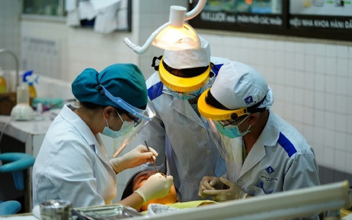 Học phí ngành Y Dược tăng cao, sinh viên nghèo mất cơ hội đến trường? Ảnh 2