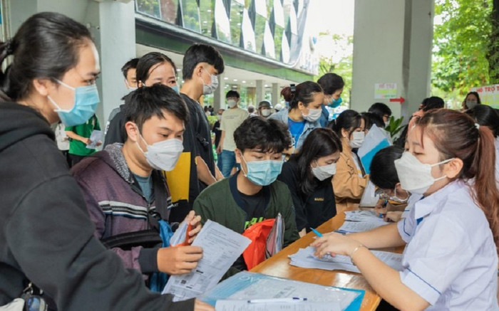 Hơn 70 trường đại học trên cả nước nhận hồ sơ xét tuyển bổ sung Ảnh 2