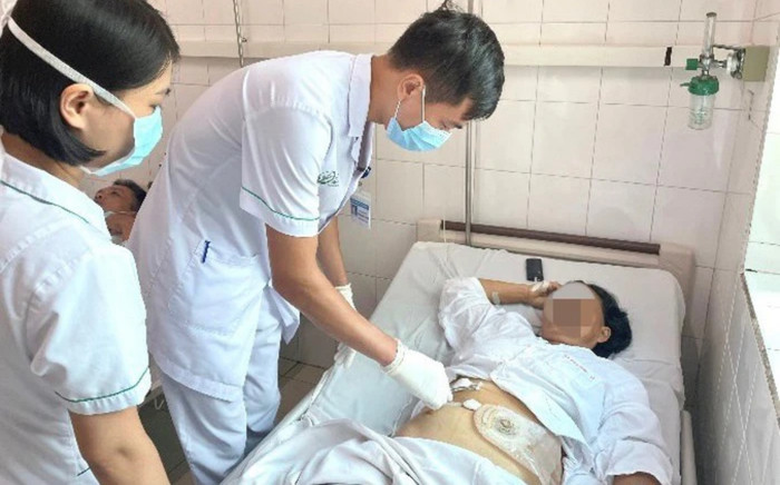 Người phụ nữ 56 tuổi bị trâu húc tổn thương nặng tầng sinh môn Ảnh 2