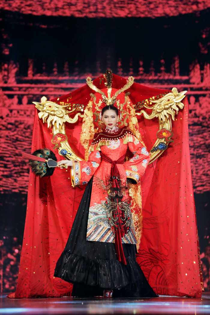 Top 10 bộ National Costume đẹp nhất Miss Grand Vietnam 2022: Đong đầy tinh hoa văn hóa dân tộc Ảnh 5