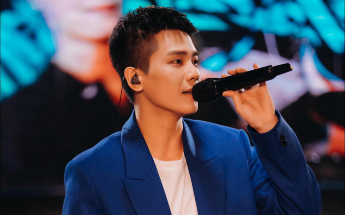 Trình diễn hit mới nhất của mình tại quán bar, Quân A.P nhận về 'cơn mưa lời khen' từ dân mạng! Ảnh 2