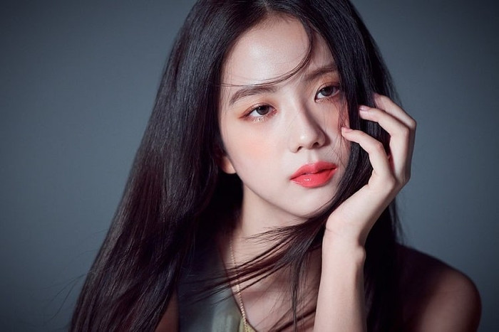 Thời trang sân bay của Jisoo BLACKPINK tổng giá trị hơn nửa tỷ  2sao