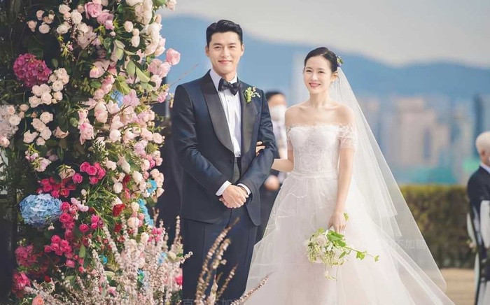 Hyun Bin vô tình tiết lộ giới tính em bé trong bụng Son Ye Jin với fan? Ảnh 2
