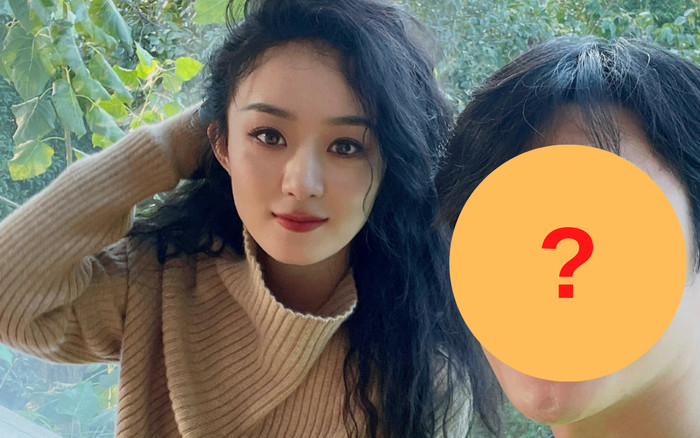 Bắt gặp Triệu Lệ Dĩnh thân mật với một người đàn ông bảnh bao giữa tin tái hợp với Phùng Thiệu Phong Ảnh 2