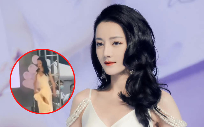 Địch Lệ Nhiệt Ba gặp sự cố nghiêm trọng, còn suýt lộ hàng vì bộ váy 'phản chủ' Ảnh 2