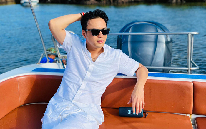 Hồng Đăng hào hứng khoe 'thành viên mới đón về nhà riêng lúc đêm hôm' Ảnh 2