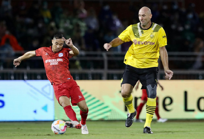 Quốc Vượng - ngôi sao nổi tiếng một thời của bóng đá Việt Nam.