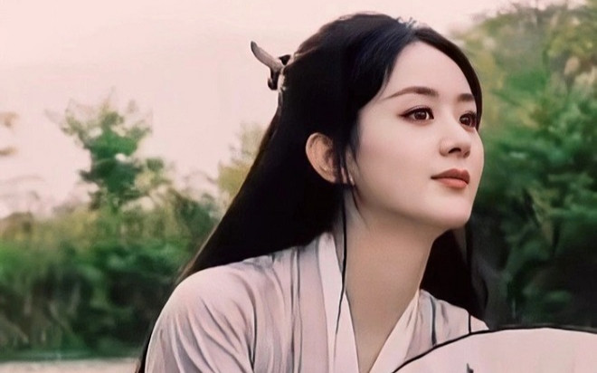 Triệu Lệ Dĩnh tiết lộ điểm 'ăn tiền', giúp Dữ Phượng Hành trở thành bộ phim 'bạo' nhất cuối năm Ảnh 2