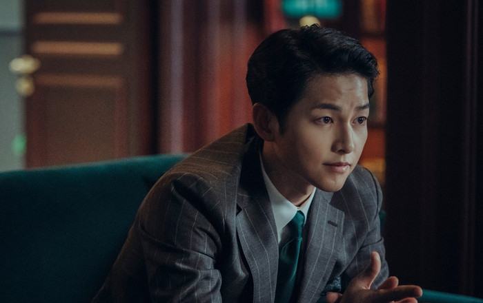 Kịch bản phim mới của Song Joong Ki cực nhiều 'drama' nhưng có vượt được cái bóng của Vincenzo? Ảnh 2
