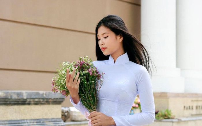 Loạt ảnh trong trẻo thời áo dài đến trường của Tân Miss Grand Vietnam 2022 Ảnh 2