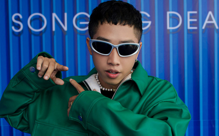 Ngắn châm biếm bằng ca khúc ý nghĩa: 'Bất chấp thể diện… lên tốp thịnh hành dù bị nói nhố nhăng' Ảnh 2