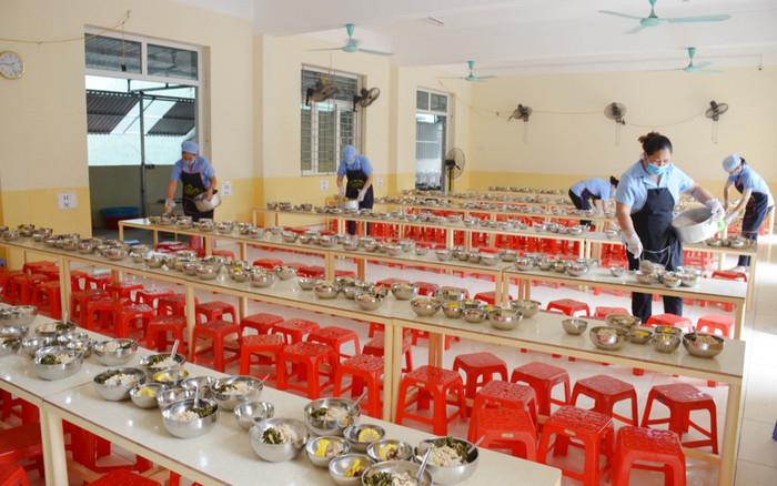 Bị tẩy chay ở trường học, nữ sinh lên kế hoạch như phim hành động, đầu độc 800 bạn nhập viện Ảnh 2