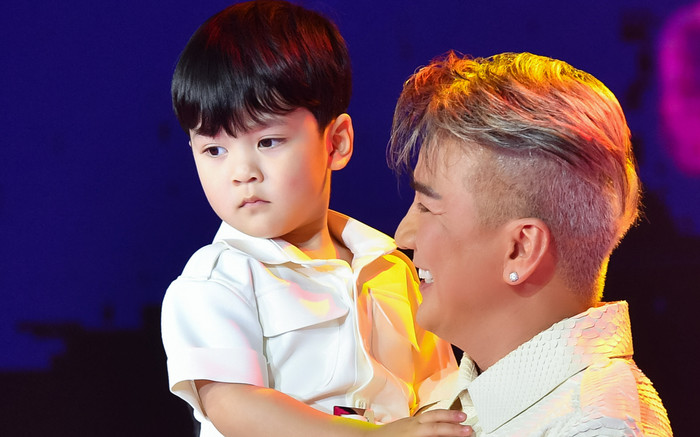 Lý do Đàm Vĩnh Hưng công khai con trai ruột sau 3 năm giấu kín Ảnh 2