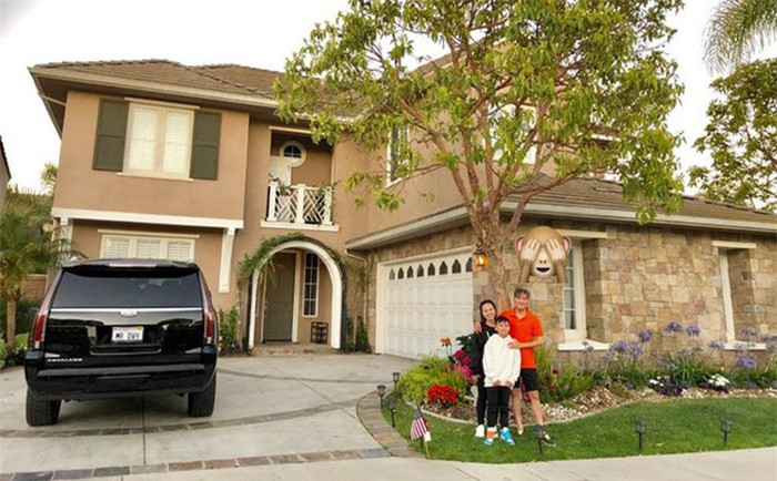 Một căn biệt thự khác của Mr. Đàm tại Mỹ.