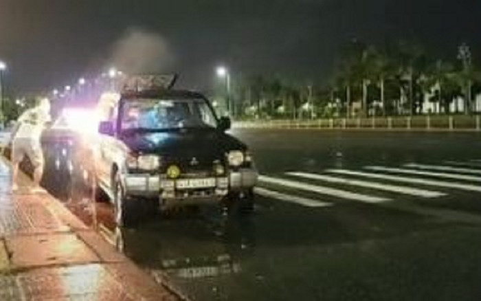 Người đàn ông tự đốt xe ô tô rồi livestream trên Facebook Ảnh 2