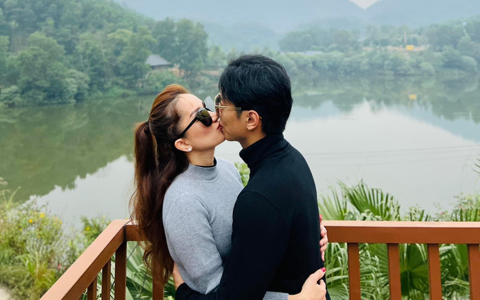 Phan Hiển - Khánh Thi 'phát cẩu lương' ngọt hơn mía lùi, cách xưng hô khiến fan ngỡ ngàng Ảnh 2