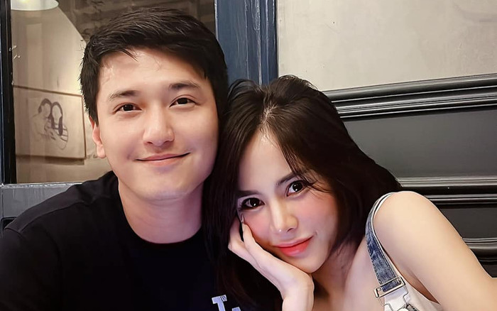 Huỳnh Anh 'nóng mắt' khi bạn gái diện bikini cắt xẻ đầy táo bạo Ảnh 2