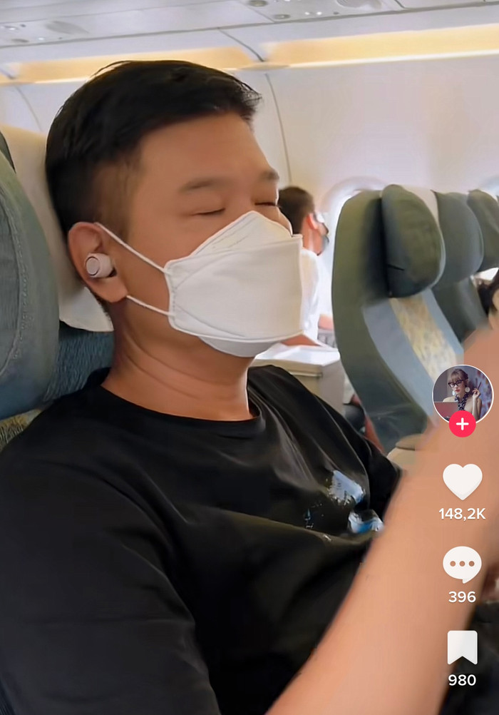 Dù chỉ lướt qua clip có vài giây nhưng ai cũng nhận thấy rằng ông xã Minh Hằng phong độ đến nhường nào.&nbsp;