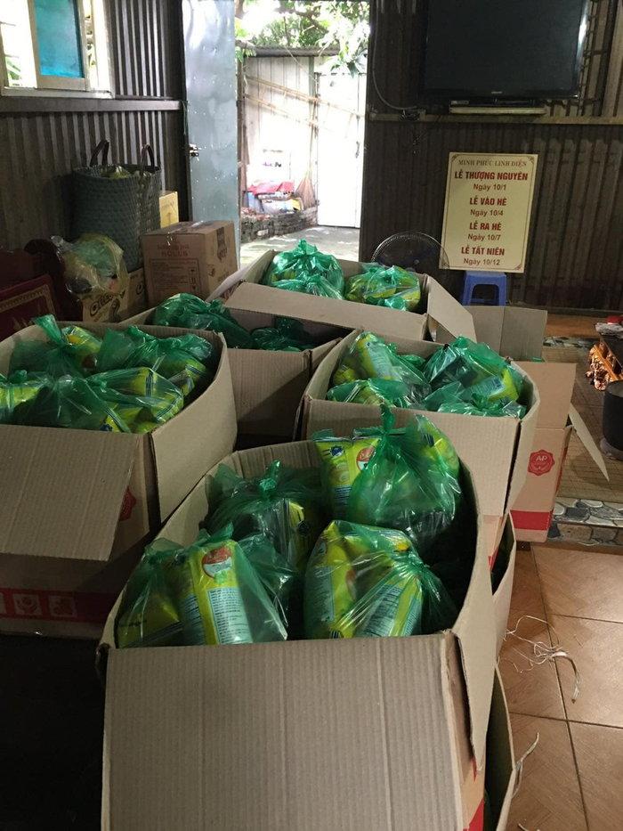 Những suất quà đều được chuẩn bị chu đáo, cẩn thận