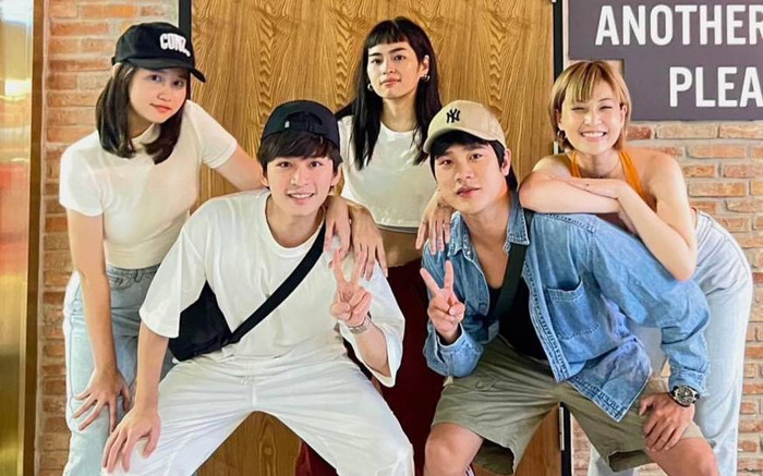 Xuất hiện bên dàn cast 'Mắt Biếc', Trúc Anh gây ngỡ ngàng vì thân hình thon thả bất ngờ Ảnh 2