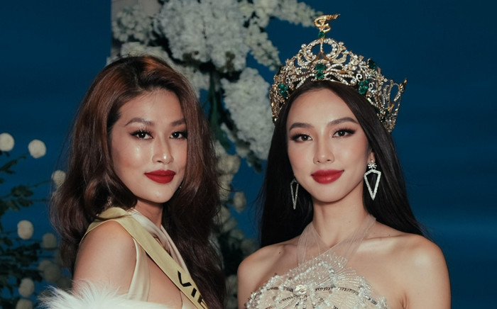 Đánh son đỏ đẹp như Hoa hậu Thiên Ân và Thùy Tiên, gợi ý 5 thỏi son giúp bạn thu hút mọi ánh nhìn Ảnh 2