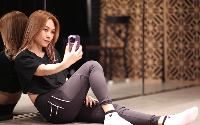 'Khó đỡ' từ Mỹ Tâm: Bày fan cách trốn người yêu đi xem liveshow 'Tri âm' ngay trên sóng trực tiếp! Ảnh 2