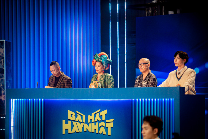 Nhạc sĩ Huy Tuấn hết lời khen Hooligan., Ali Hoàng Dương ra sức chiêu dụ bán sáng tác Ảnh 2