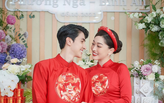 Thiệp cưới của Bình An và Phương Nga: Tông màu hồng chủ đạo, khiến khách mời 'muốn xỉu' Ảnh 2