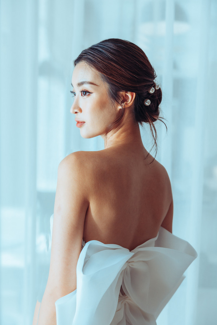 Đỗ Mỹ Linh sẽ lên xe hoa vào ngày 23/10 tới.