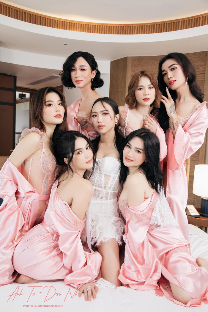 Đông đảo khán giả đều đang mong chờ được ngắm nhìn khoảnh khắc Diệu Nhi và Anh tú chính thức nên duyên vợ chồng trong đám cưới vào tối ngày 10/10