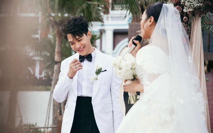 Phản ứng của Anh Tú ra sao khi Diệu Nhi tự tin khoe giọng hát trong ngày cưới? Ảnh 2
