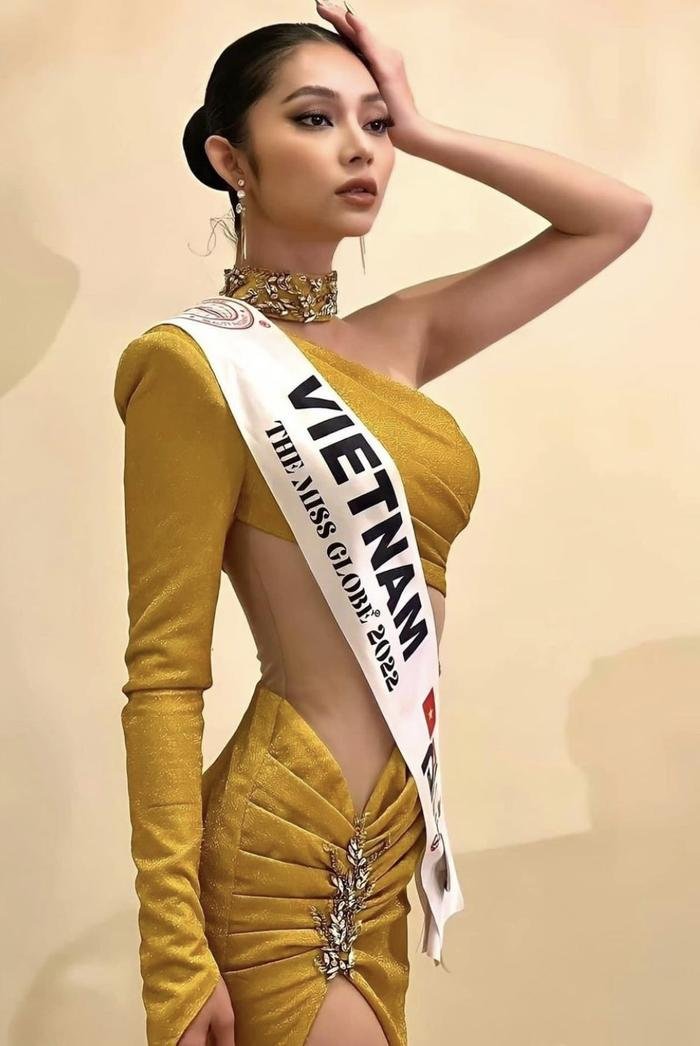 Nhan sắc đại diện Việt Nam tại The Miss Globe 2022: Đồ nghề đầy đủ là 'bén đứt tay', chặt đẹp dàn đối thủ Ảnh 5