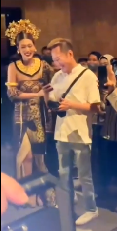 'Miss đệ nhất danh hài' là Thiên Ân, tạo nét nhí nhố với ông Nawat ngay trong cánh gà khiến fan ngơ ngác Ảnh 5