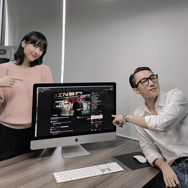 Dù cho sự việc gây xôn xao dư luận, song cả Thiều Bảo Trâm - Sơn Tùng và Hải Tú đều chọn cách im lặng, không hề đề cập đến chuyện tình cảm hay đời tư