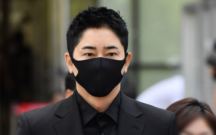 Một nam diễn viên nổi tiếng phải bồi thường 3,7 triệu USD sau scandal quấy rối tình dục Ảnh 2