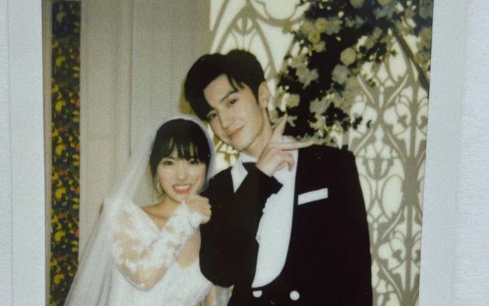 Lộ ảnh cưới của Thẩm Nguyệt và Trần Triết Viễn, nhan sắc cô dâu thế này bảo sao chú rể vội 'chốt đơn' Ảnh 2