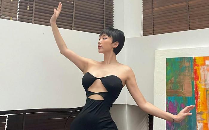 Nổi tiếng với thân hình 'vạn người mê', vì sao Tóc Tiên vẫn bị Mew Amazing 'chờ ê chê'? Ảnh 2