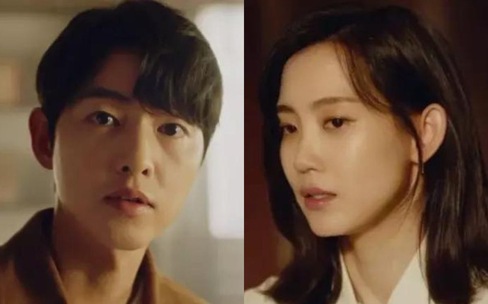 Tình mới của Song Joong Ki bị chê vì visual 'khó ngấm', đứng cạnh nam thần mà cứ chìm nghỉm Ảnh 2