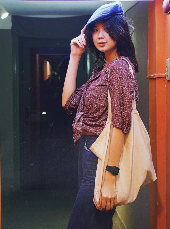 Bảo Ngọc trước đó chọn lối ăn mặc năng động, thường xuyên để mặt mộc