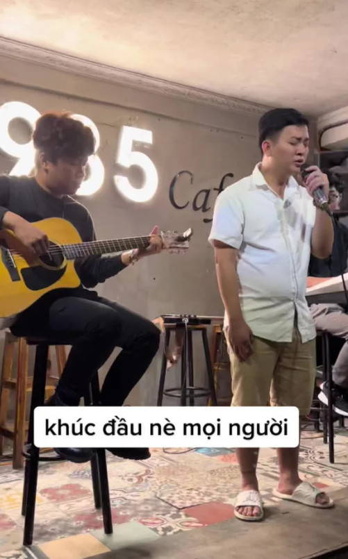 Ngoại hình 'khác lạ' trước đó của Hoài Lâm