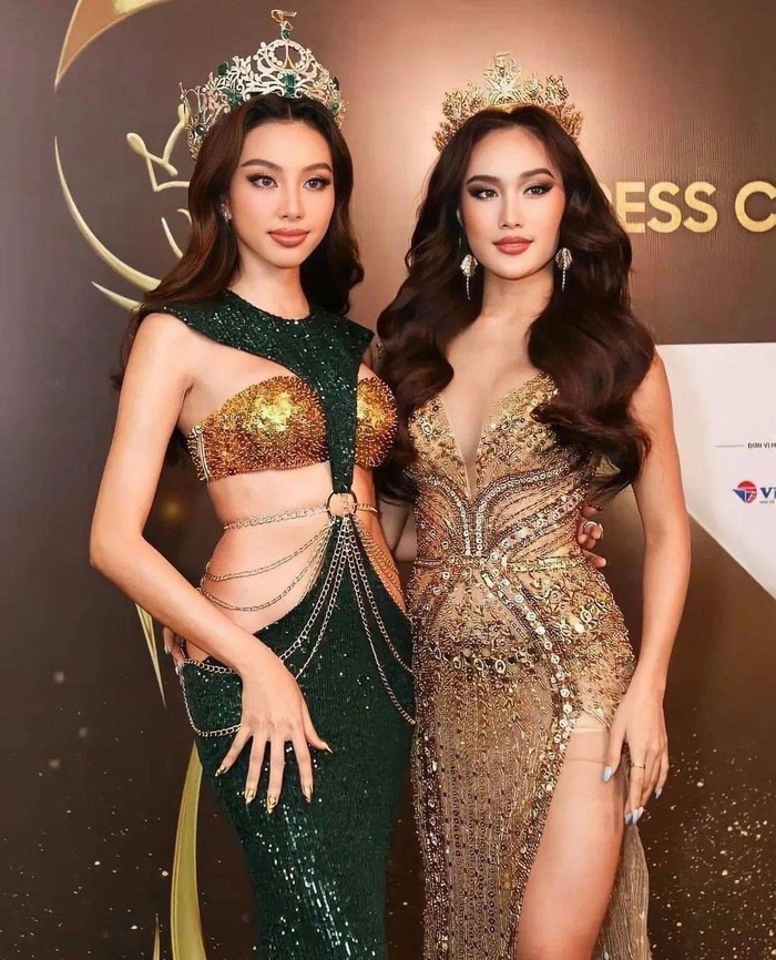 Người đẹp từng đến Việt Nam nhiều lần khi cuộc thi Miss Grand Vietnam 2022 được khởi động, cô cũng là mỹ nhân có mối quan hê tốt với Hoa hậu Thùy Tiên. 