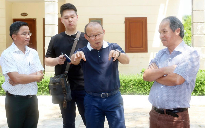 Bầu Đức: Thật buồn khi biết ông Park nghỉ nhưng bóng đá Việt Nam phải tiếp tục tiến lên Ảnh 2