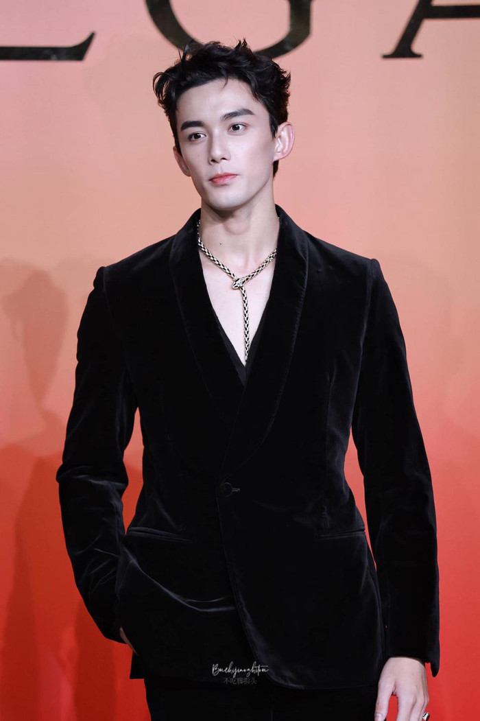 Sau Tinh Hán Xán Lạn, sự nghiệp của Ngô Lỗi càng rộng mở. 