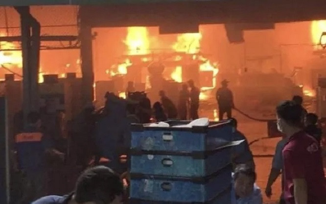 Cháy lớn tại công ty đông công nhân nhất tỉnh Đồng Nai Ảnh 2