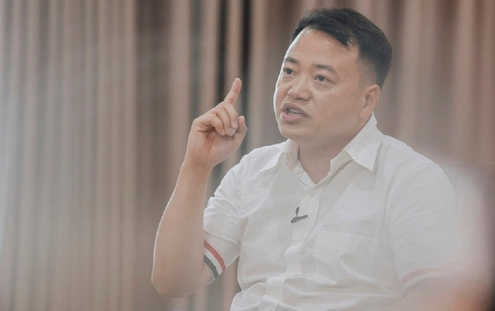 Thấy Phương Oanh bị 'mổ xẻ' khi đi du lịch Thái Lan, Shark Bình dùng hẳn nick tích xanh mắng mỏ: Phèn Ảnh 2